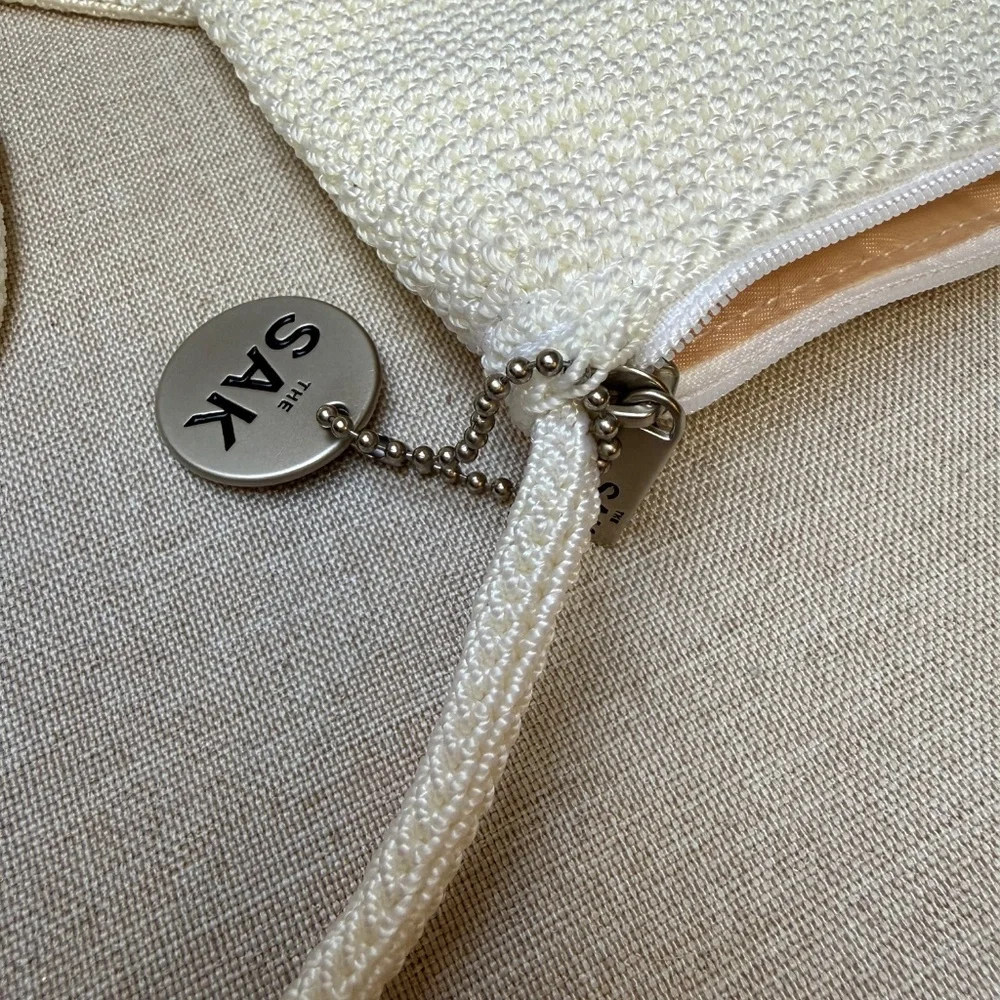 The Sak Ivory Cream Crochet Crossbody Bag Purse Clean